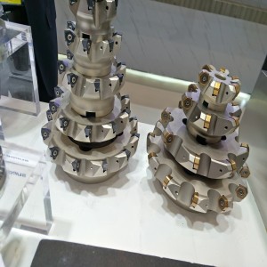 คัตเตอร์คัตติ้งหนักไปข้างหน้าอย่างรวดเร็ว